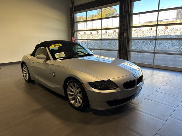 Used 2008 BMW Z4 3.0si RWD image 2