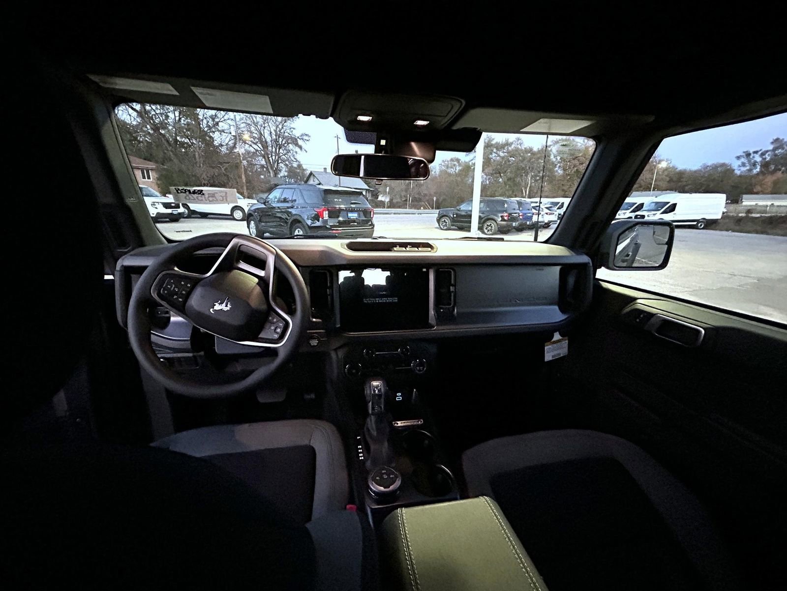 New 2025 Ford Bronco Base image 12