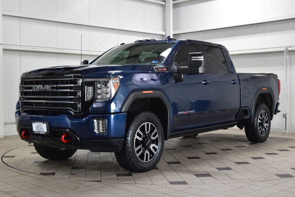 Used 2021 GMC Sierra 2500 AT4 w/ AT4 Premium Plus Package AWD/4WD image 3