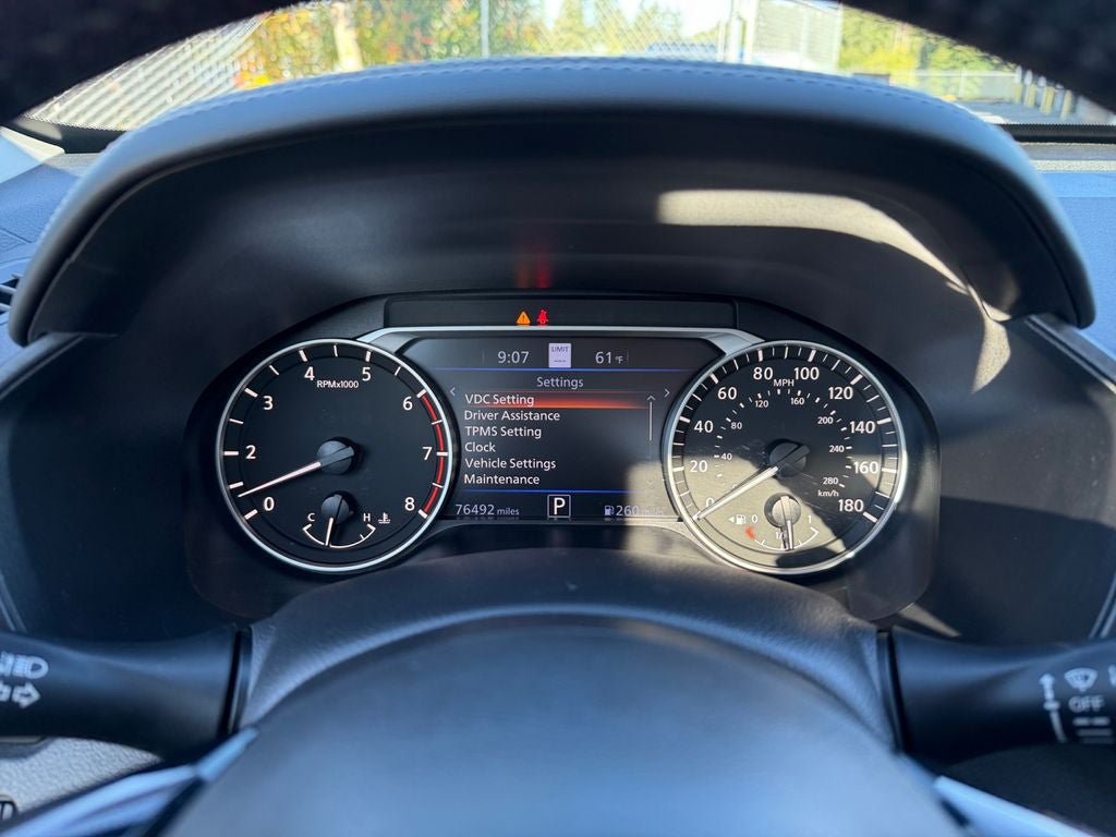 Used 2020 Nissan Altima 2.0 Platinum FWD image 14