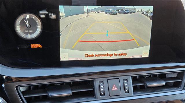 Used 2025 Lexus ES 350 image 12