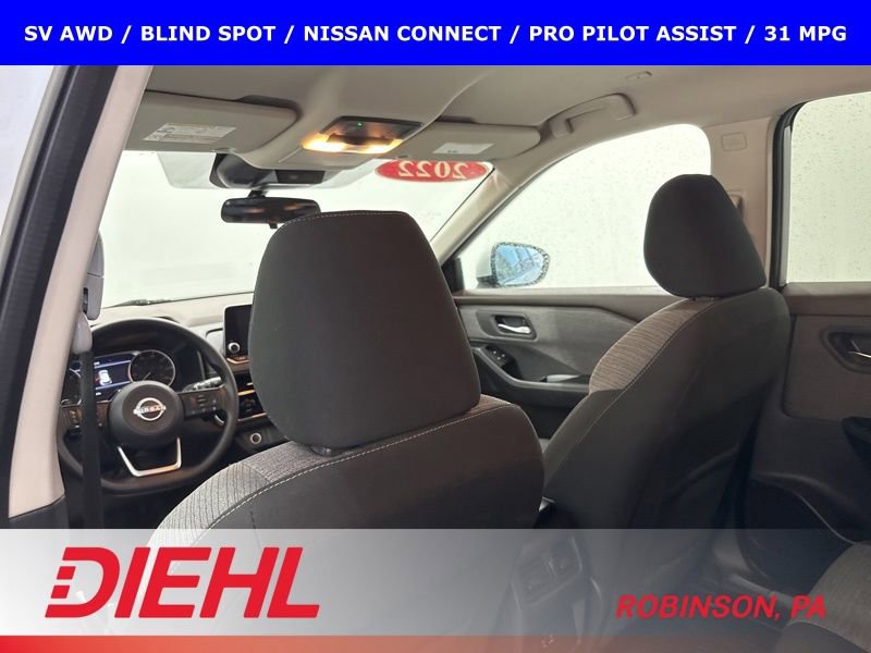 Used 2022 Nissan Rogue SV image 16