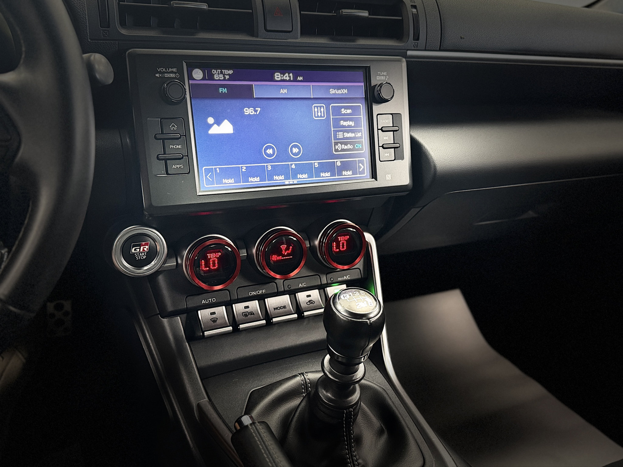 Used 2023 Toyota GR86 Premium RWD image 17