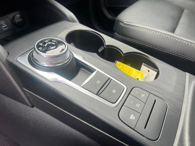 Certified 2022 Ford Escape Titanium w/ Class II Trailer Tow Package image 26