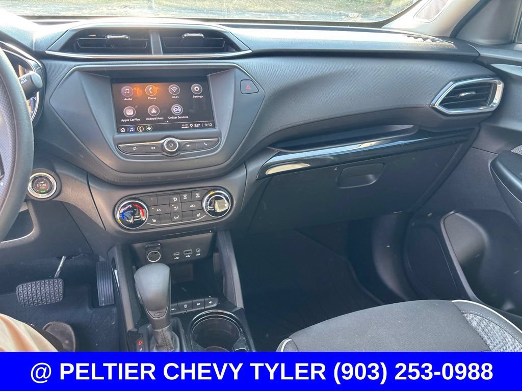 Used 2022 Chevrolet TrailBlazer LT FWD image 13