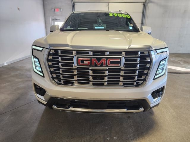 Used 2025 GMC Yukon XL Denali w/ Advanced Technology Package image 7