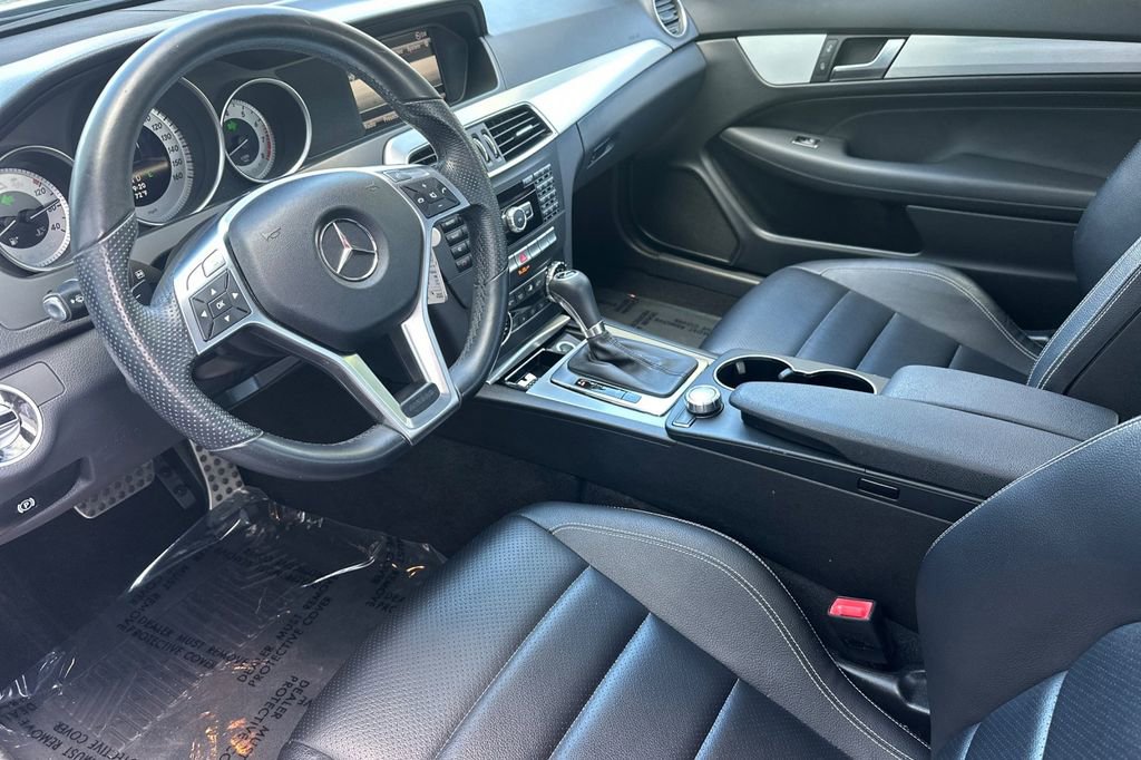Used 2013 Mercedes-Benz C 250 Coupe image 10
