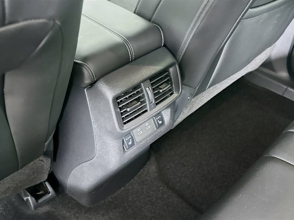Certified 2025 Nissan Murano Platinum w/ Cargo Package AWD/4WD image 35