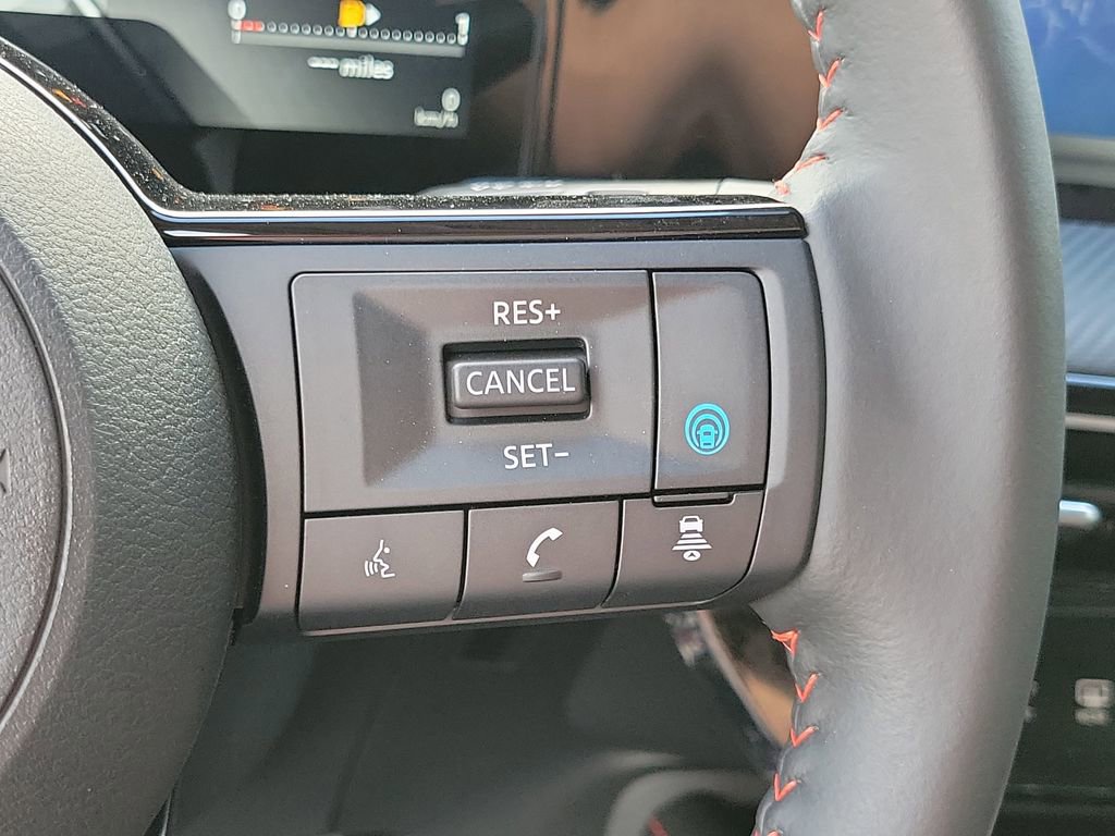 New 2025 Nissan Kicks SR image 30