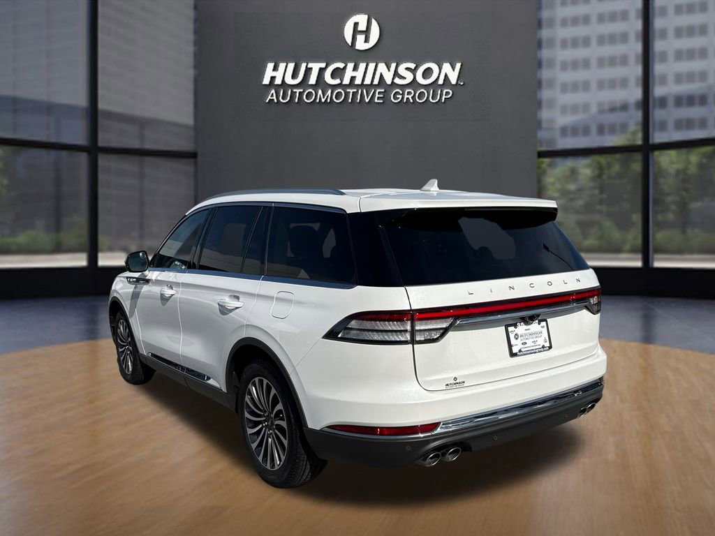 Used 2023 Lincoln Aviator Reserve image 7