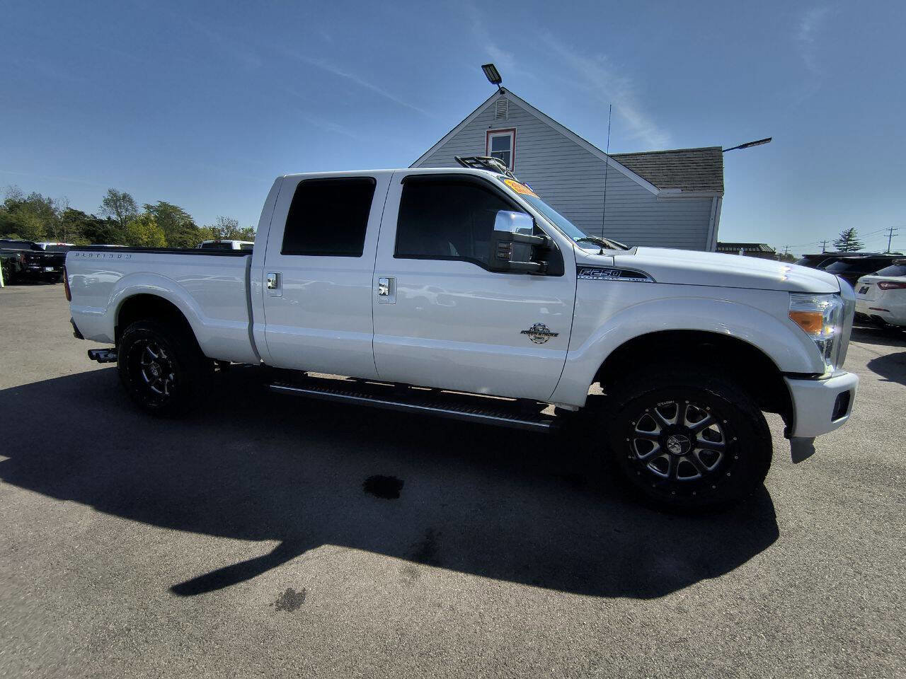 Used 2016 Ford F250 Platinum w/ FX4 Off-Road Package image 5