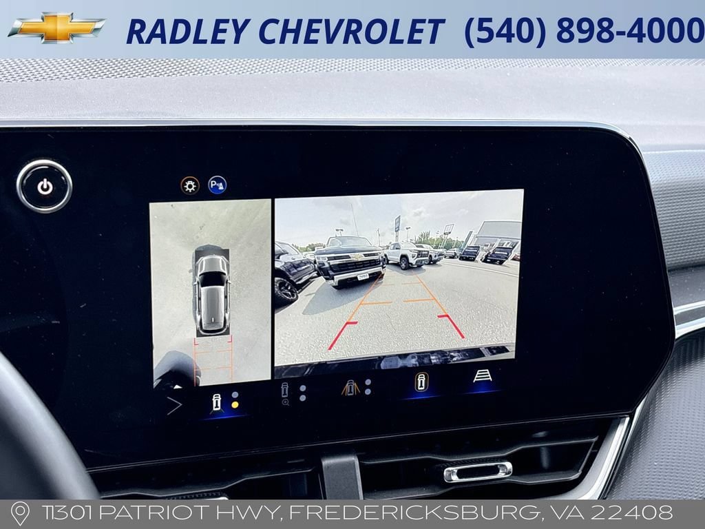 Used 2025 Chevrolet Equinox LT w/ Convenience Package II AWD/4WD image 9