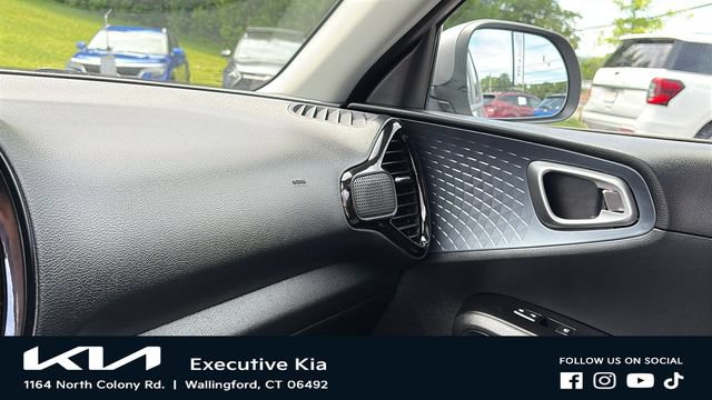 Certified 2025 Kia Soul EX FWD image 21