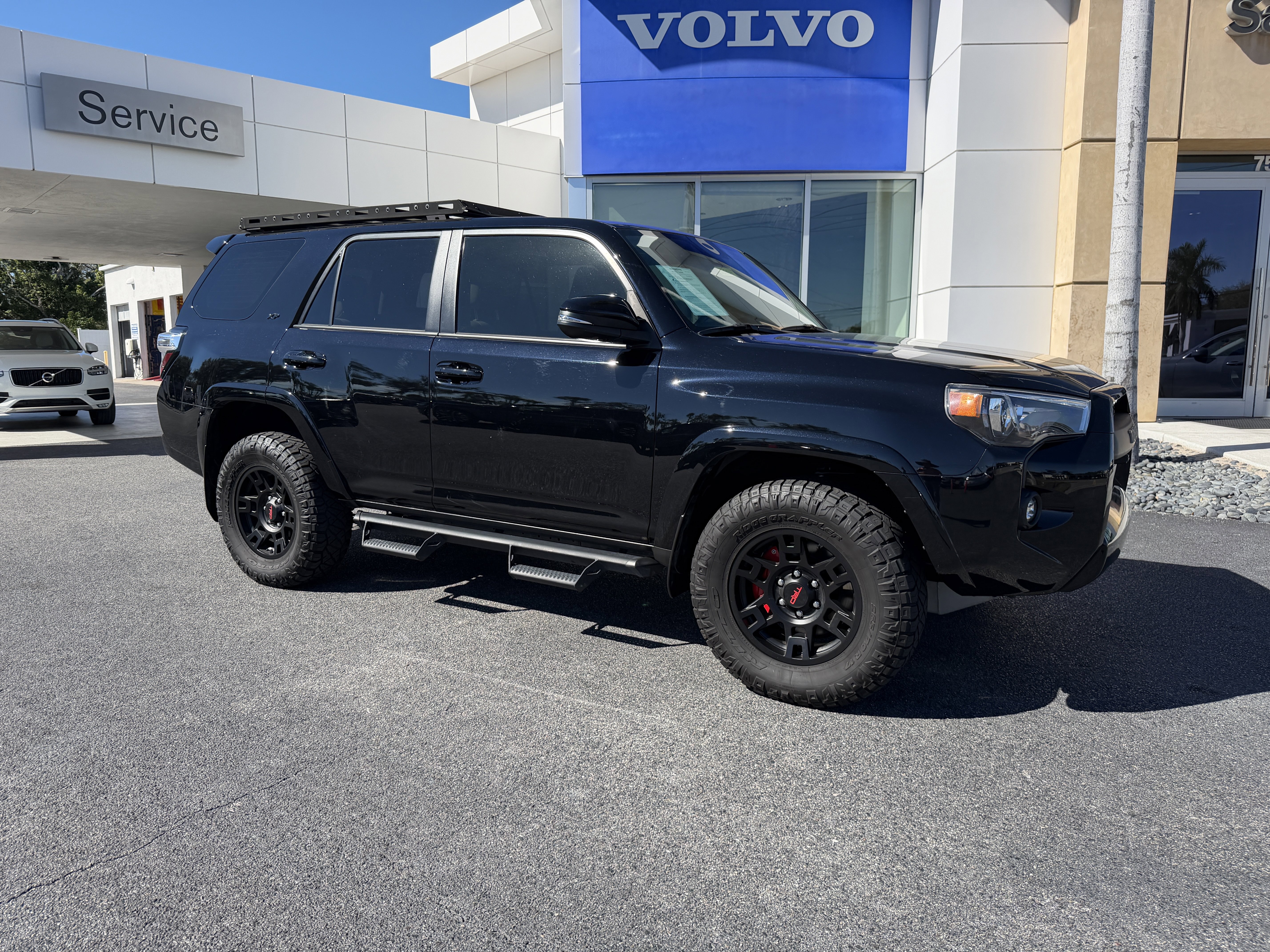 Used 2023 Toyota 4Runner SR5 Premium w/ Moonroof Package image 1
