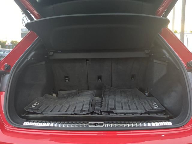 Used 2022 Audi Q3 2.0T Premium Plus w/ Premium Plus Package image 9