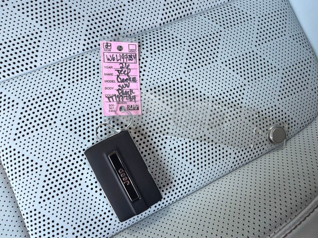 New 2026 Jeep Cherokee Overland image 46