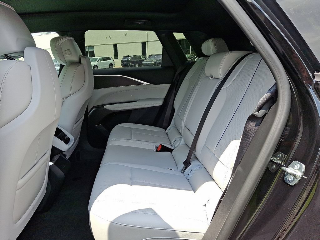 New 2025 Cadillac Lyriq Sport w/ LPO, Floor Liner Package AWD/4WD image 5