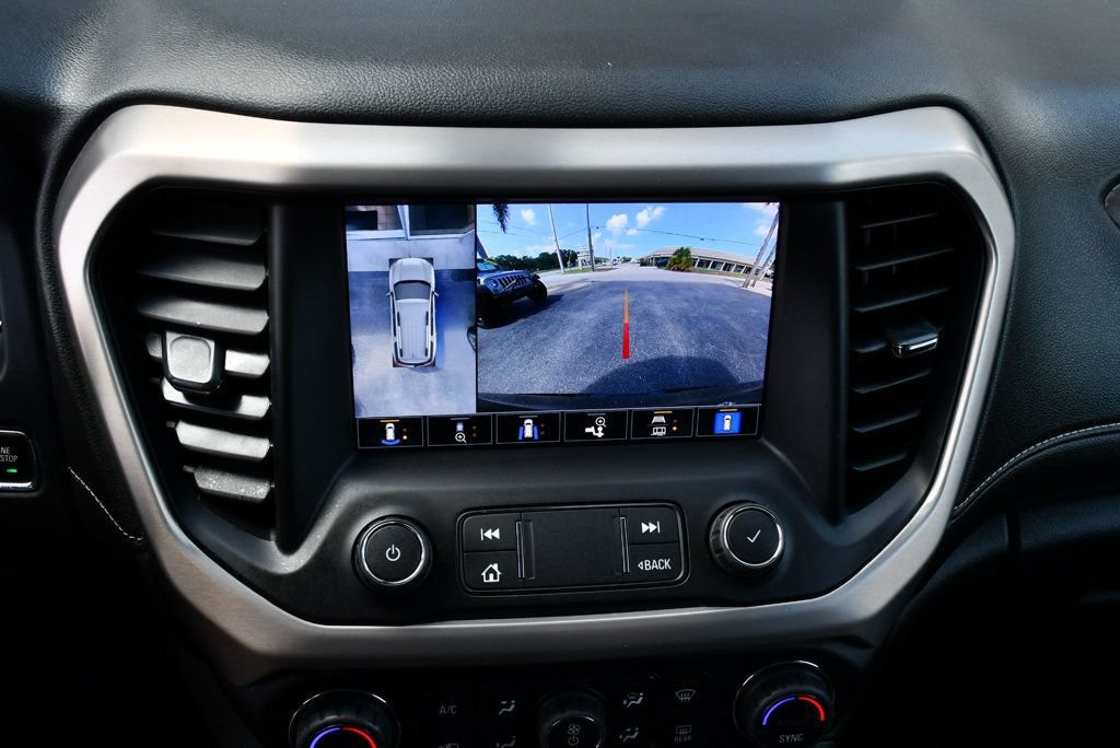 Used 2021 GMC Acadia Denali w/ Denali Technology Package FWD image 55