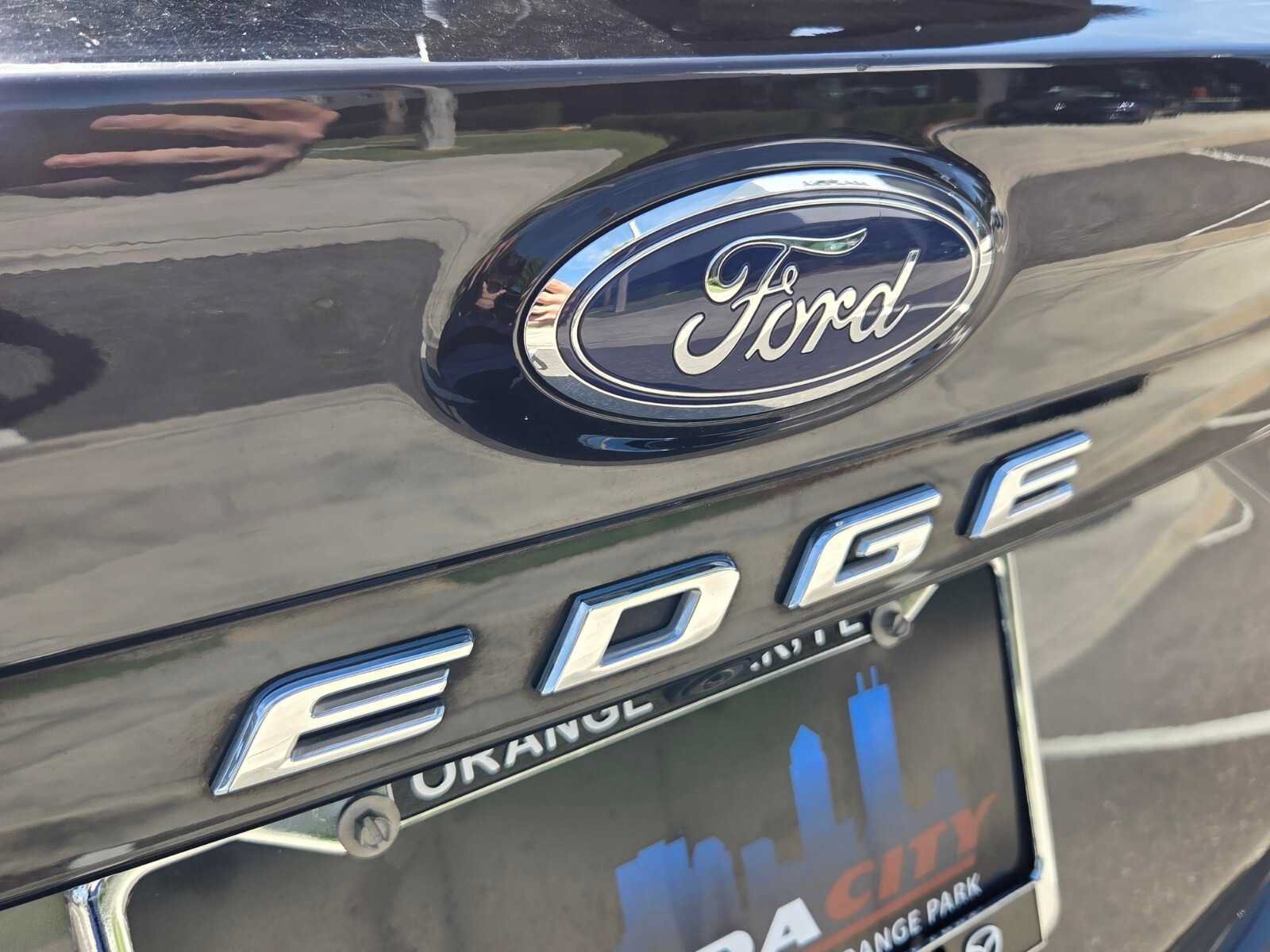 Used 2024 Ford Edge SEL AWD/4WD image 18