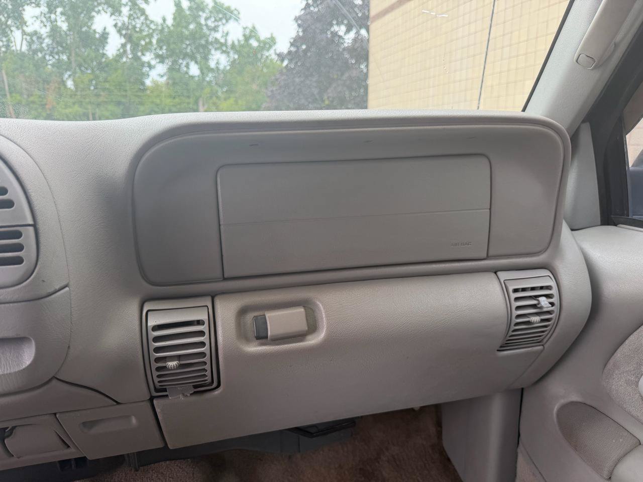 Used 1997 Chevrolet Suburban 4WD w/ Preferred Equipment Group 2 image 24