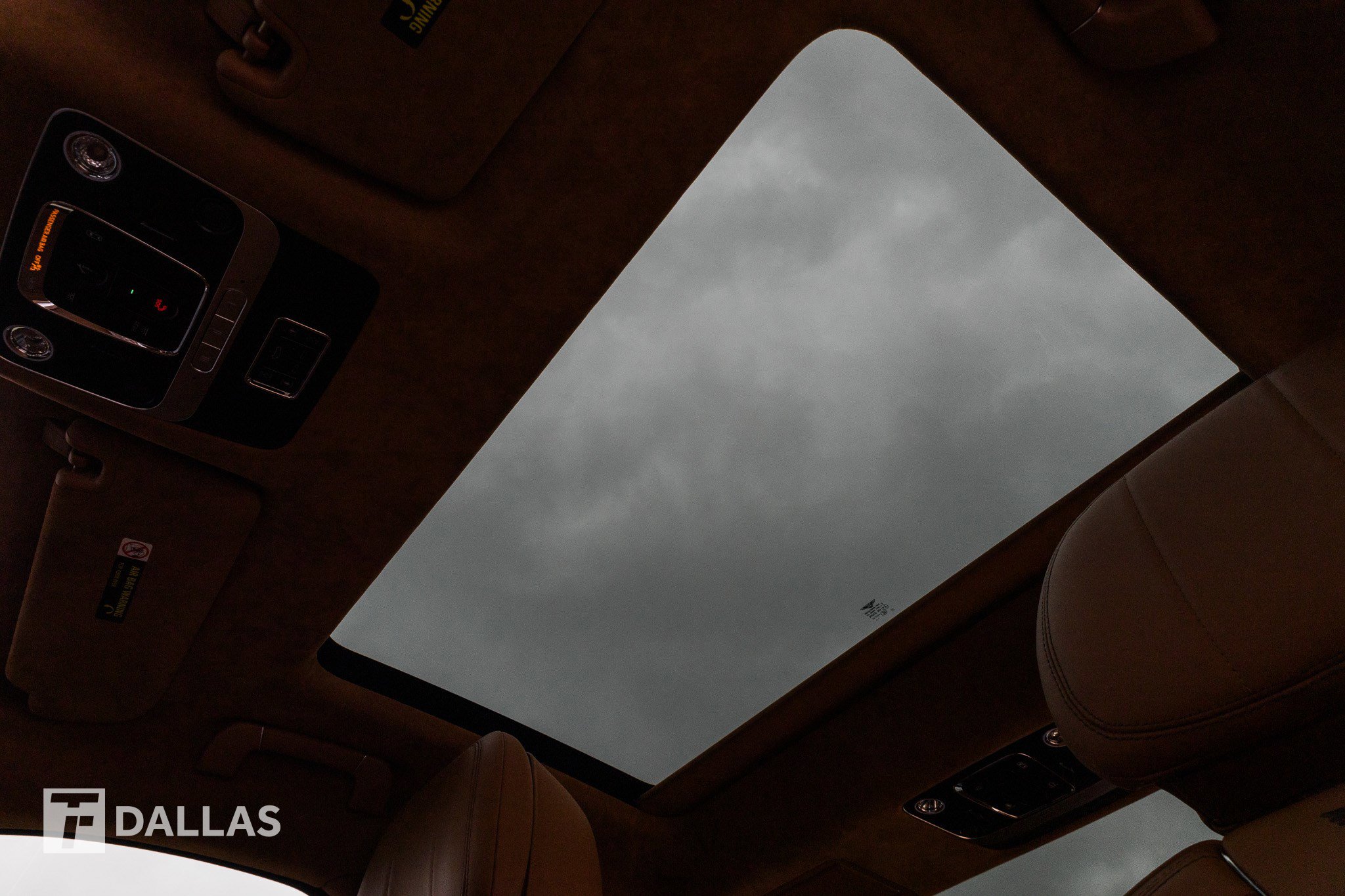 Used 2022 Bentley Flying Spur V8 image 29