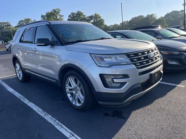 Used 2017 Ford Explorer XLT w/ Equipment Group 202A