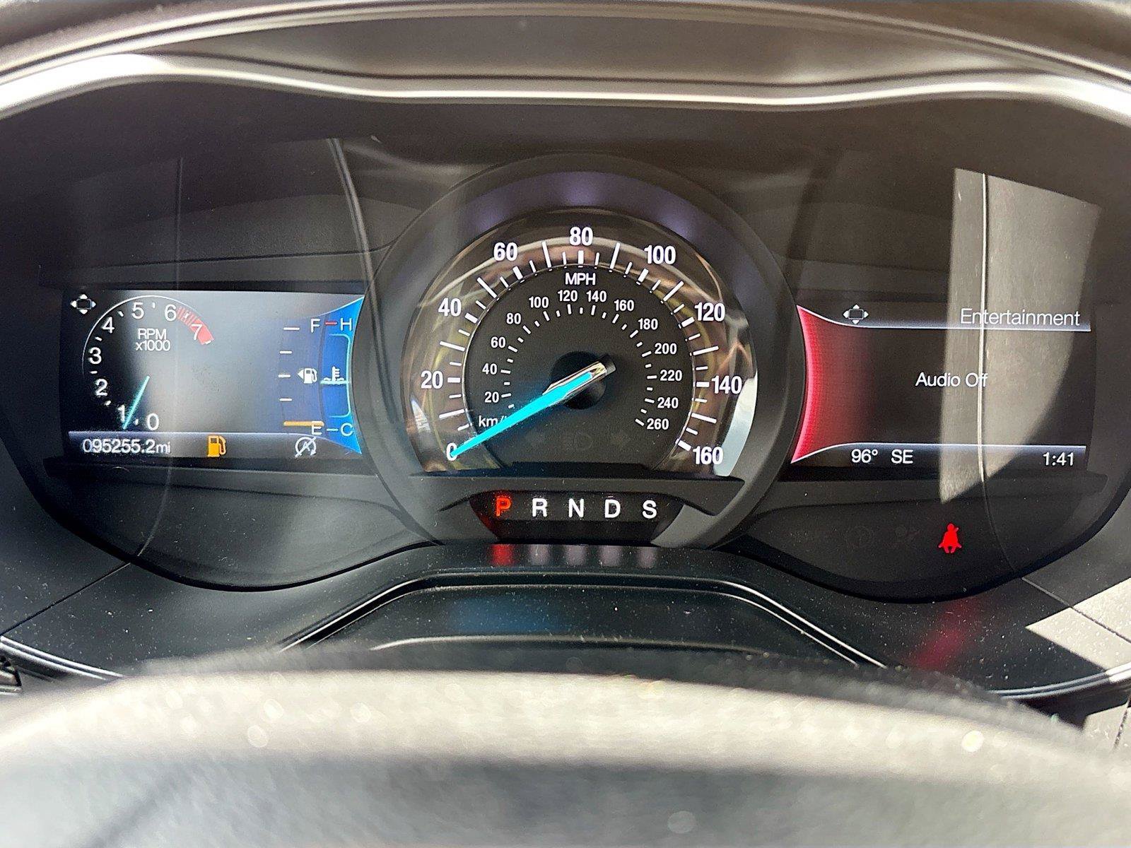Used 2019 Ford Fusion Titanium FWD image 12