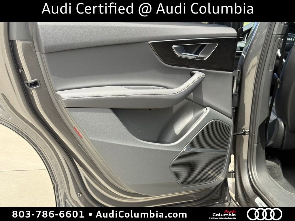 Used 2025 Audi Q7 3.0T Premium Plus w/ Premium Plus Package AWD/4WD image 23
