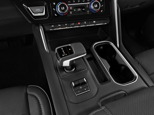 Used 2025 GMC Sierra 1500 Elevation image 9