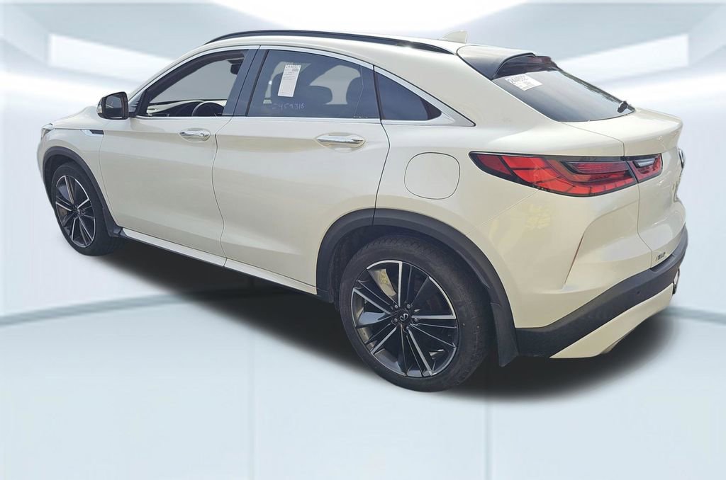 Used 2023 INFINITI QX55 Luxe w/ Cargo Package image 4