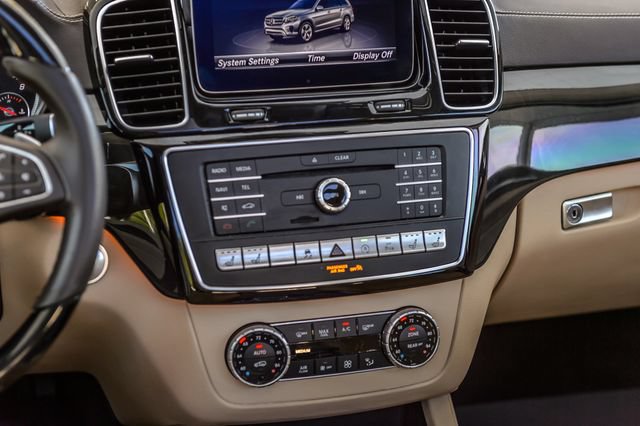 Used 2018 Mercedes-Benz GLS 550 4MATIC image 36