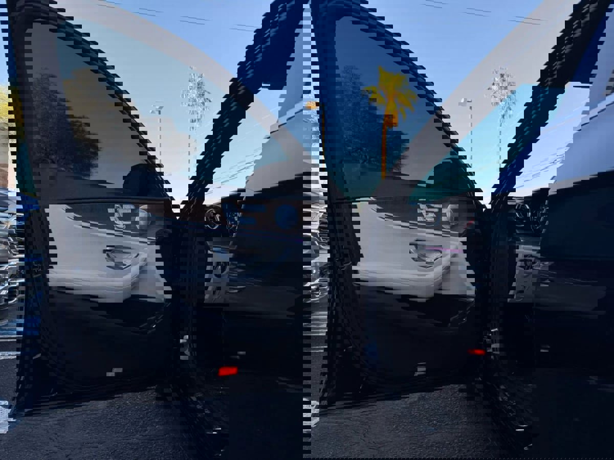 Used 2018 Mercedes-Benz E 300 image 36