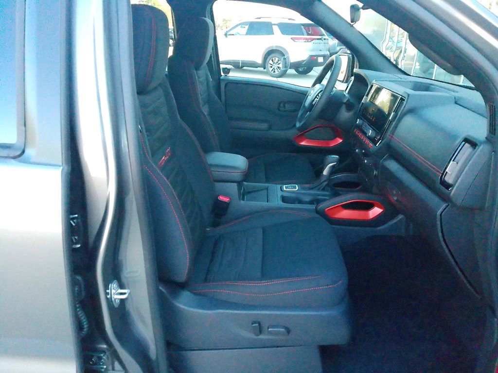 New 2026 Nissan Frontier PRO-4X w/ Pro-4x Convenience Package image 12