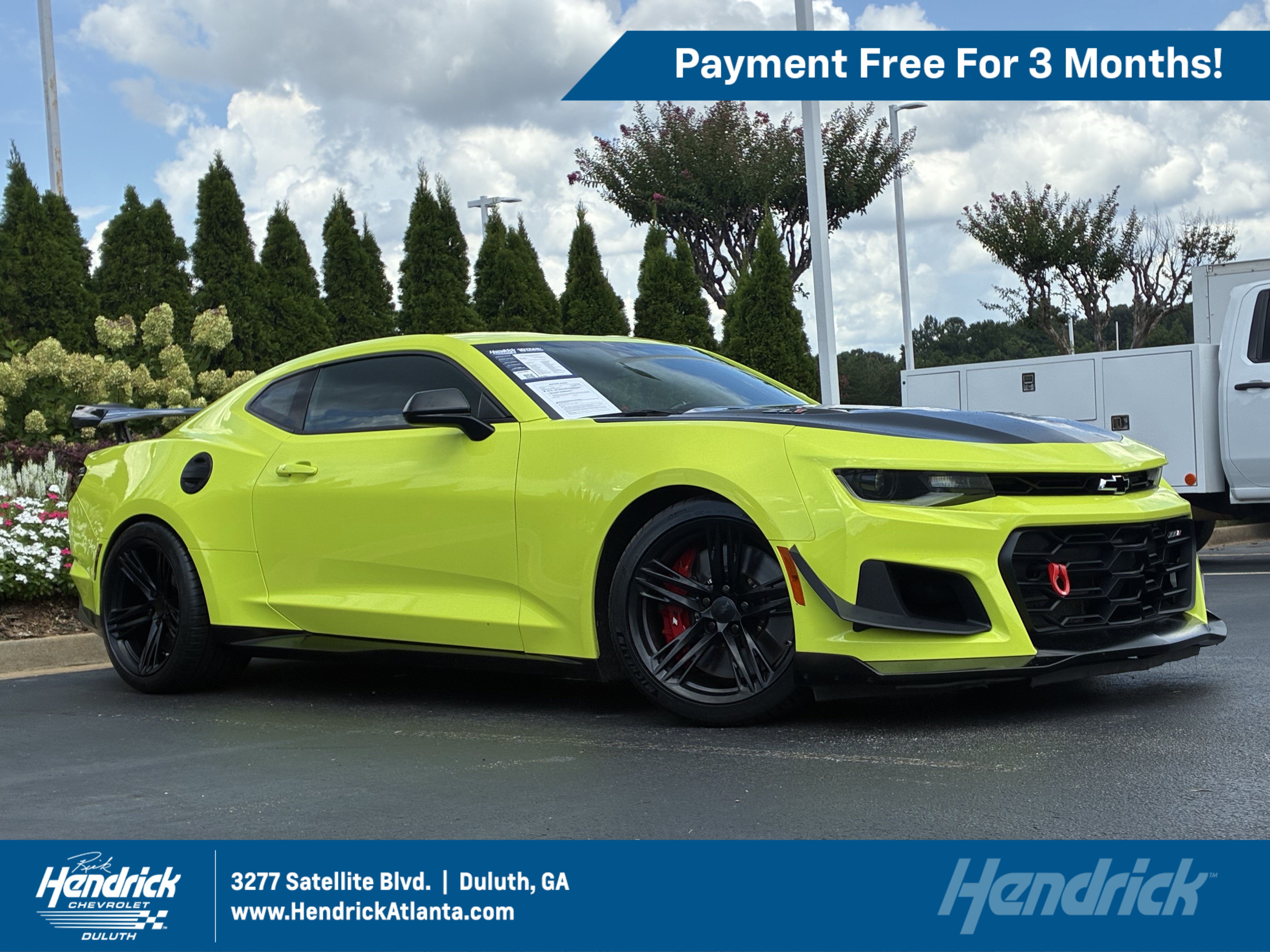 Used 2021 Chevrolet Camaro ZL1 RWD image 1