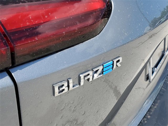 New 2025 Chevrolet Blazer EV LT image 10