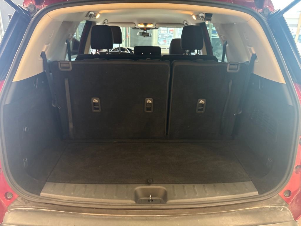 Used 2022 Nissan Pathfinder SV image 39