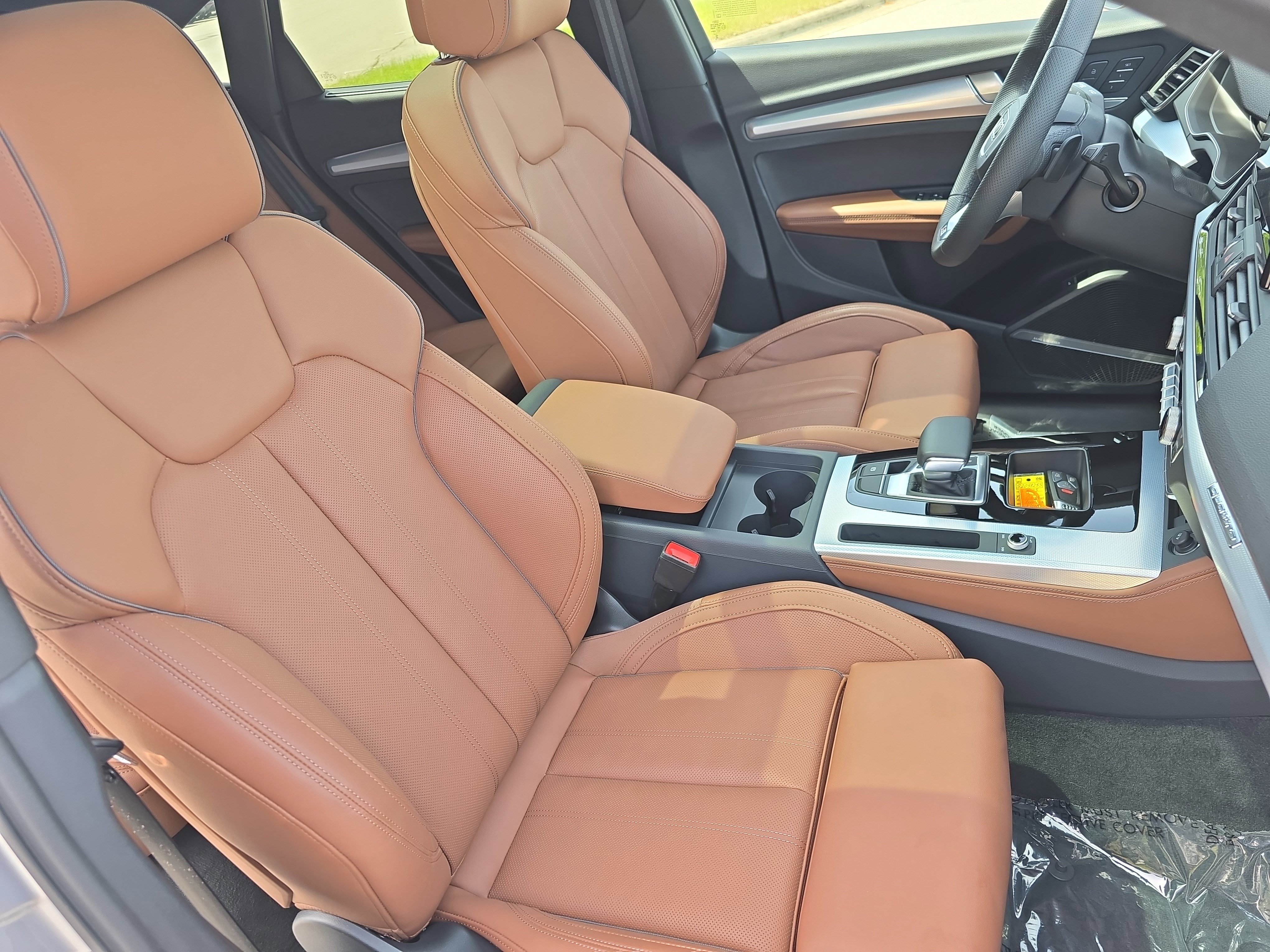 Used 2025 Audi Q5 Prestige w/ Prestige Package image 10