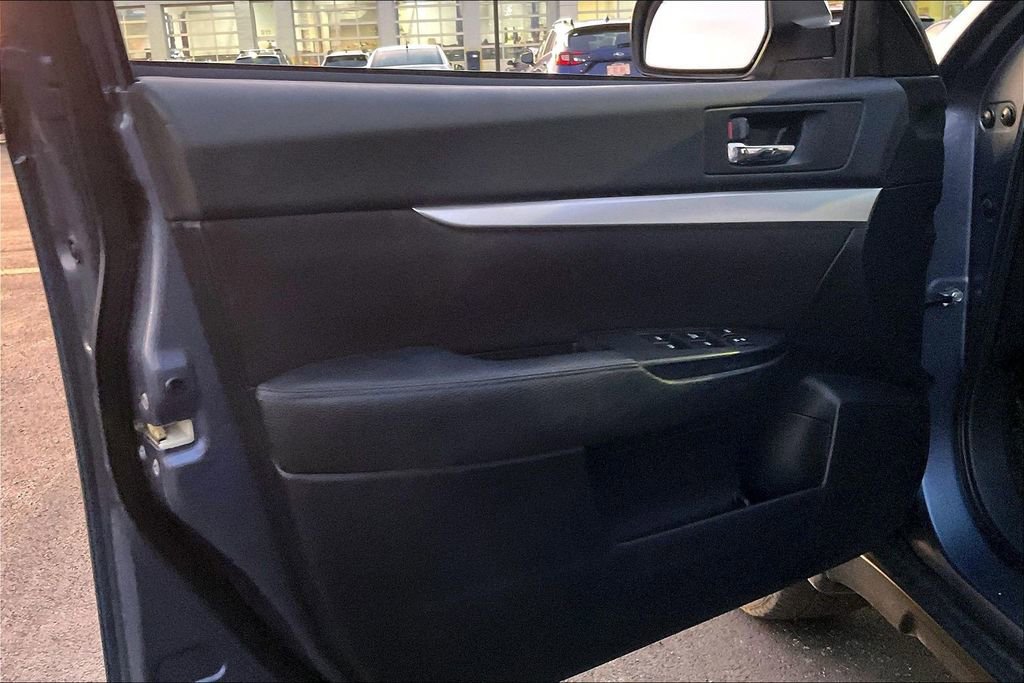 Used 2013 Subaru Outback 2.5i Premium image 25
