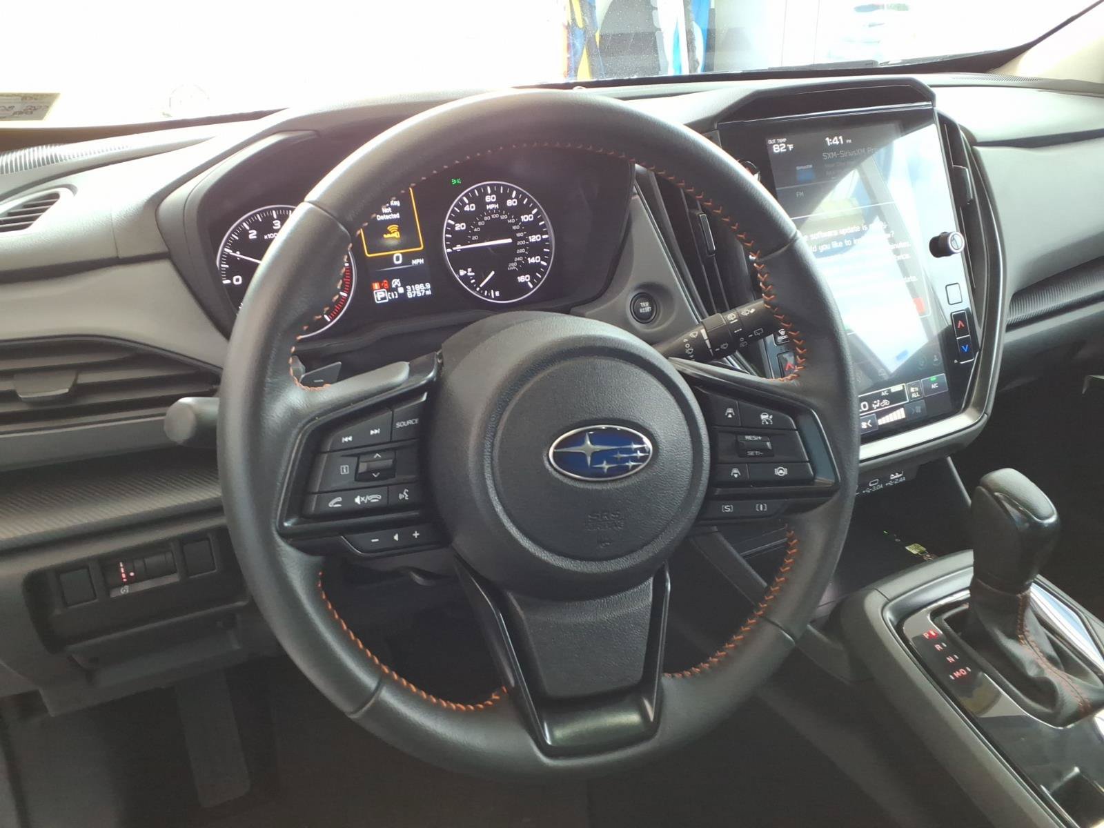 Used 2024 Subaru Crosstrek 2.5i Limited w/ Crosstrek Mirror Package AWD/4WD image 11