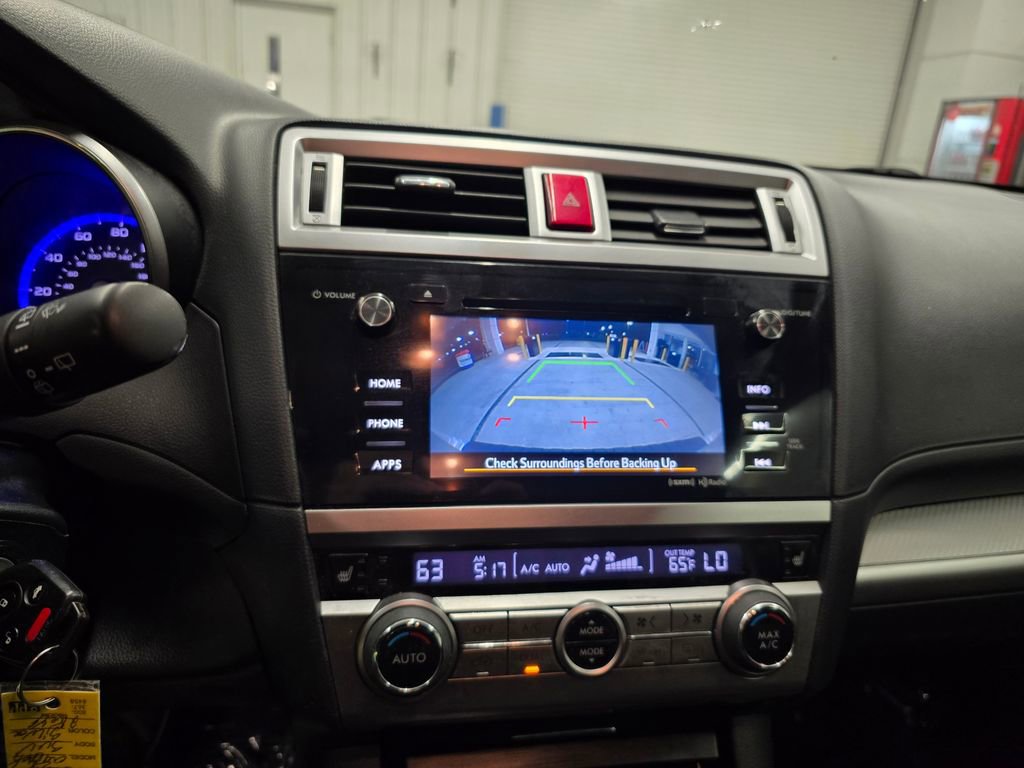 Used 2017 Subaru Outback 2.5i Premium image 22