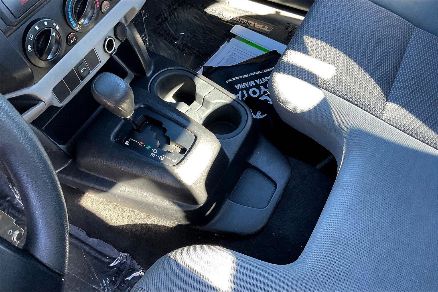 Used 2012 Toyota Tacoma 2WD Regular Cab image 14