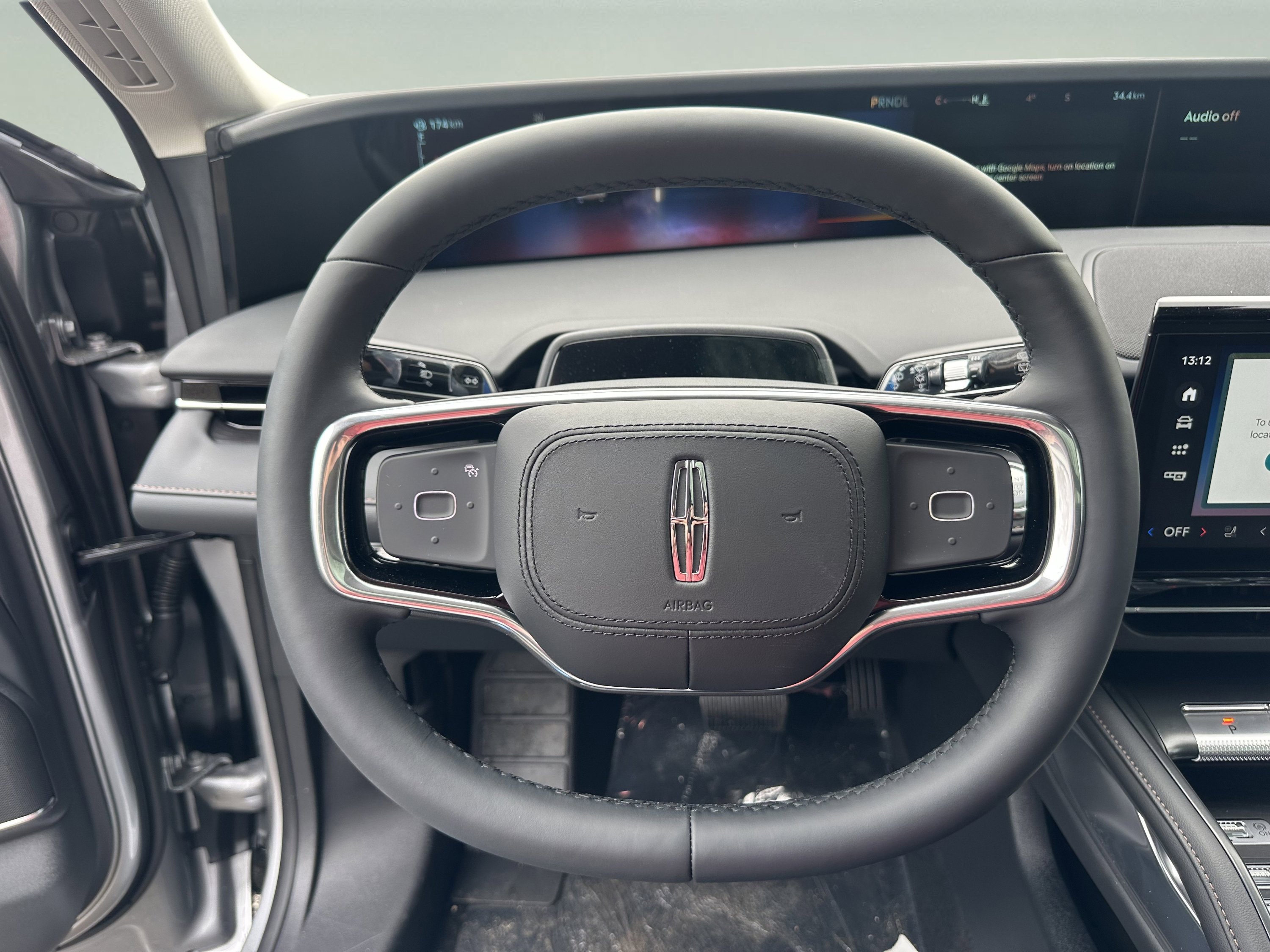 New 2026 Lincoln Nautilus Reserve w/ Jet Appearance Package image 12