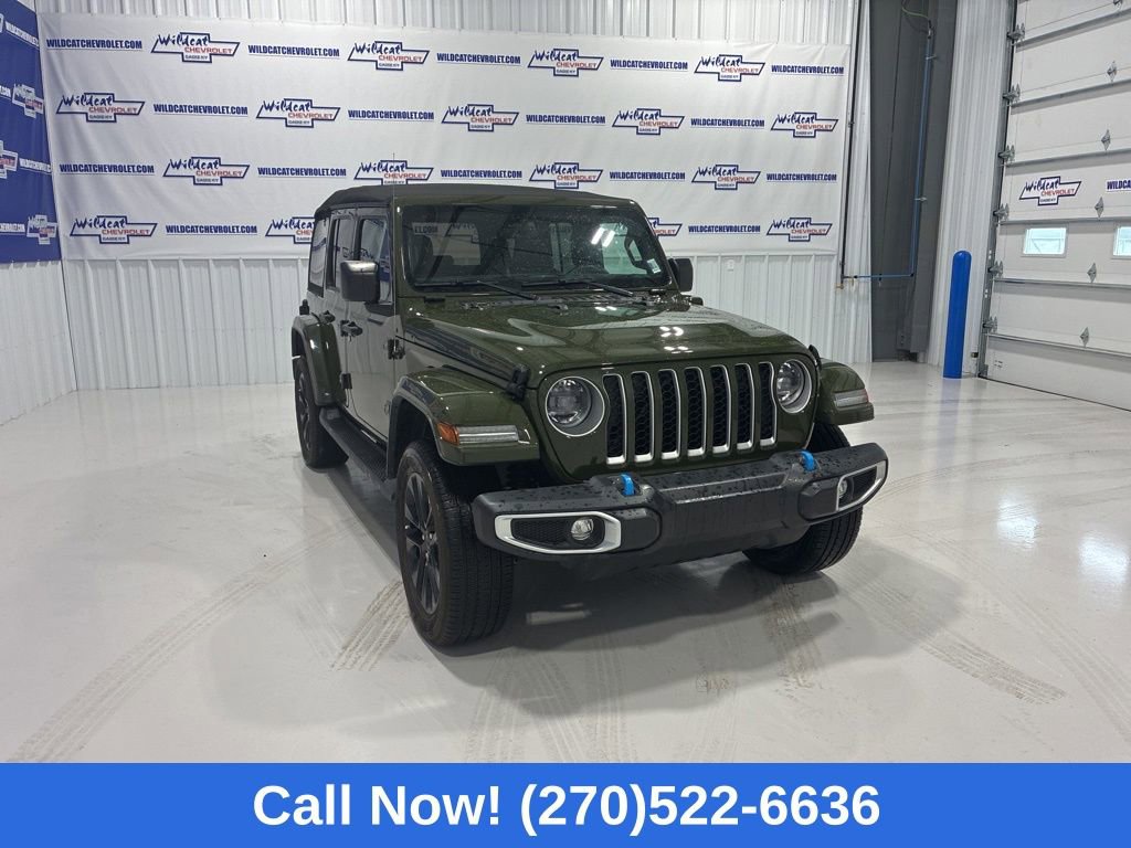 Used 2023 Jeep Wrangler Unlimited Sahara w/ Cold Weather Group AWD/4WD image 8