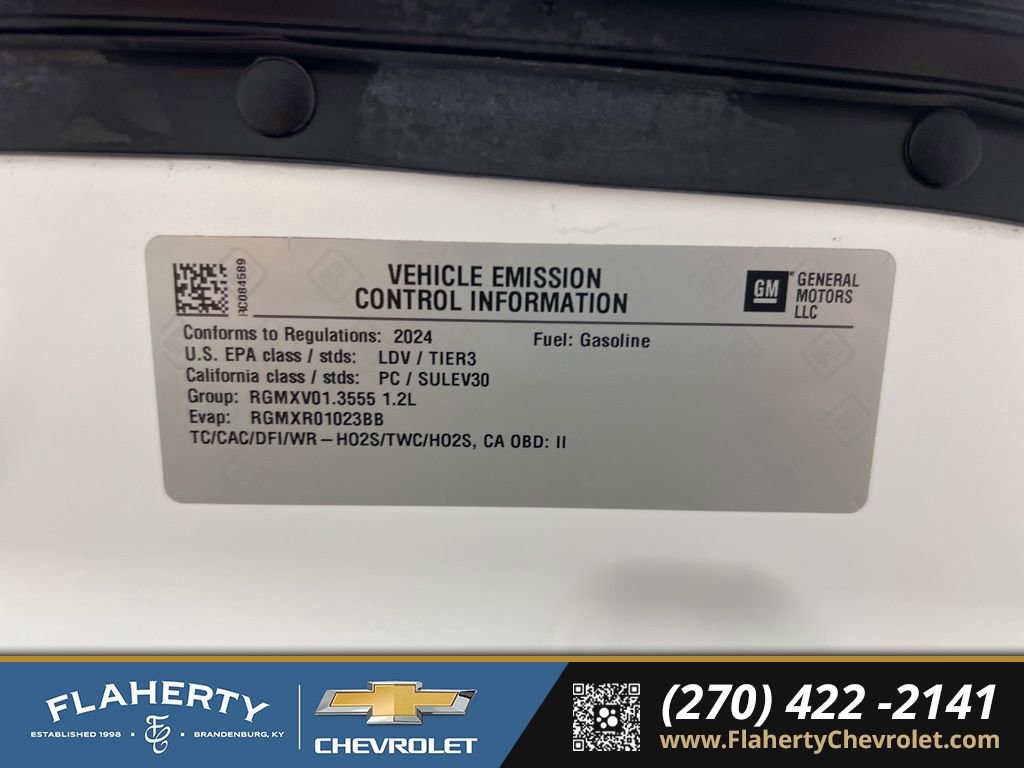 Used 2024 Chevrolet Trax RS image 17