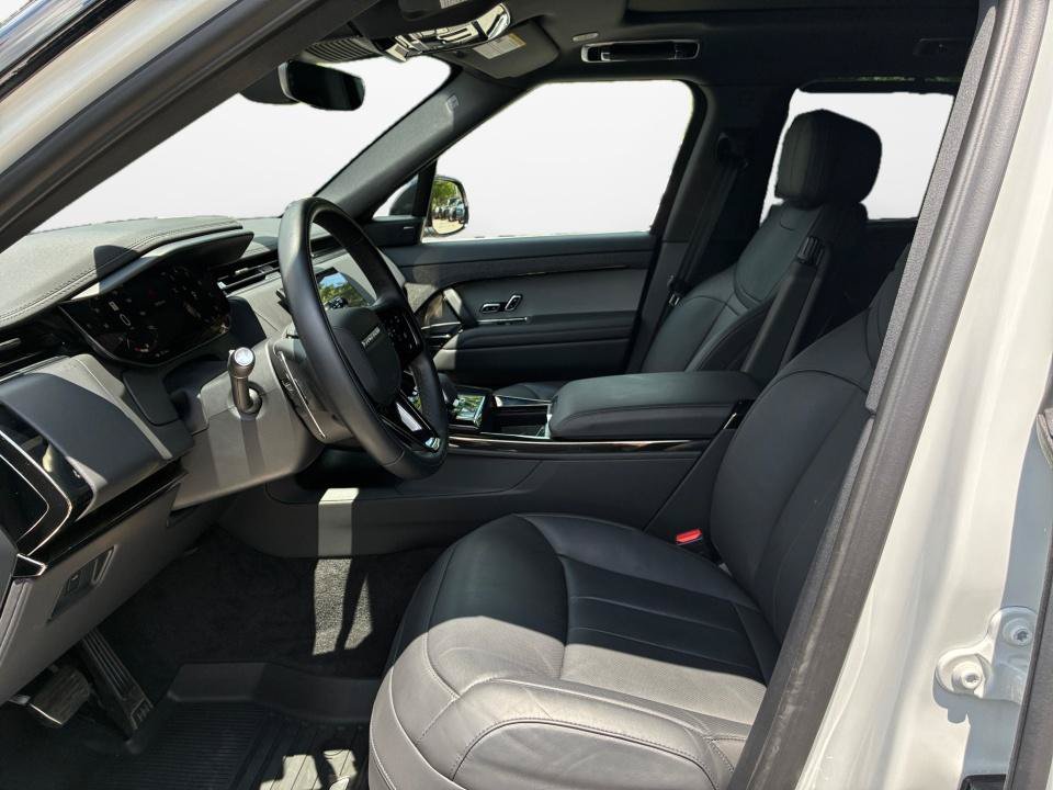Certified 2025 Land Rover Range Rover Sport Dynamic SE AWD/4WD image 9