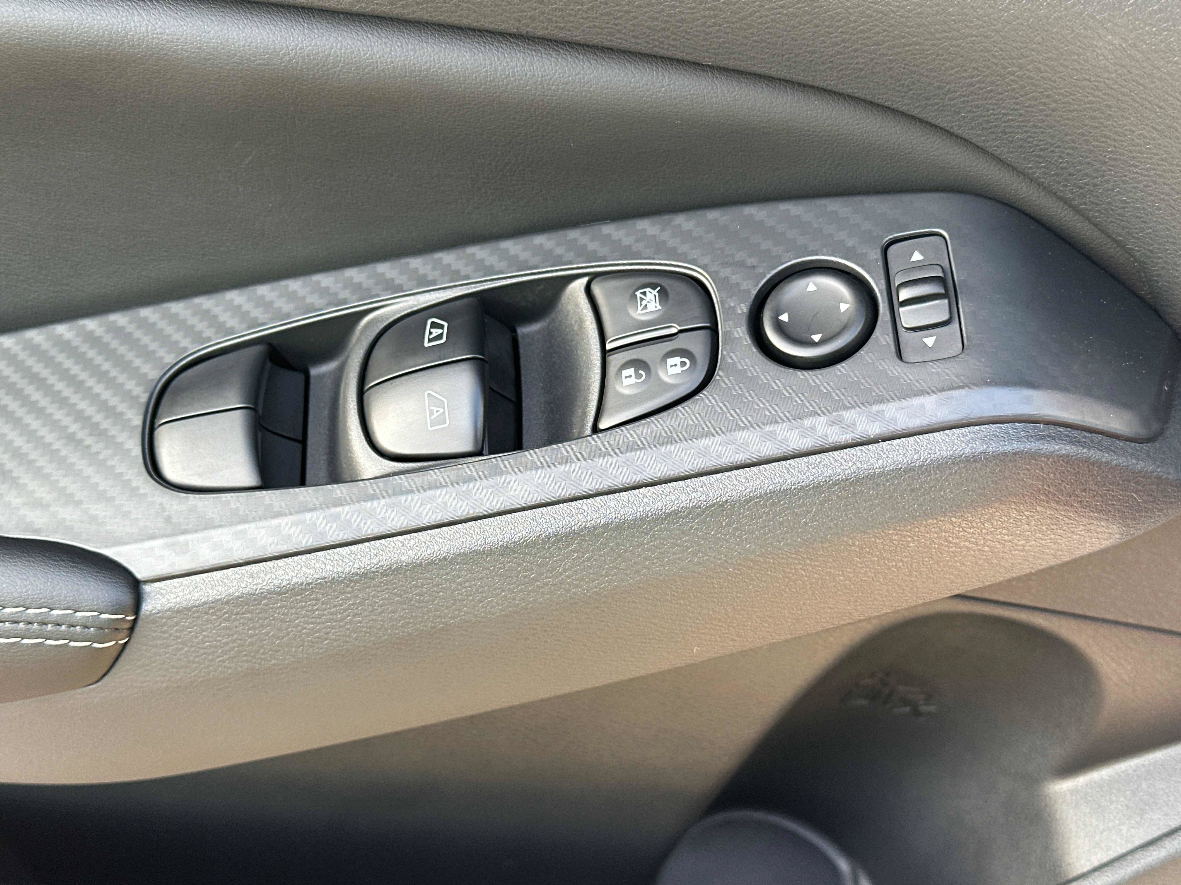 New 2026 Nissan Altima 2.5 SV FWD image 17