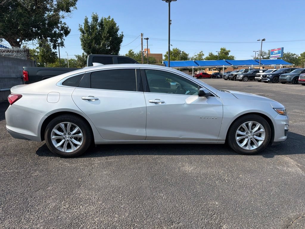 Used 2019 Chevrolet Malibu Hybrid FWD image 4