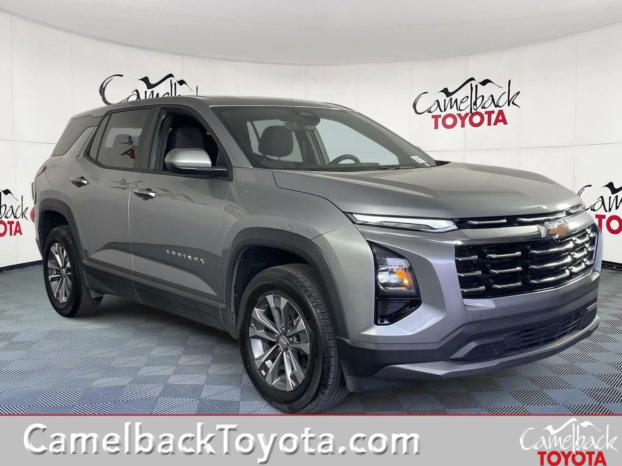 Used 2025 Chevrolet Equinox LT image 1