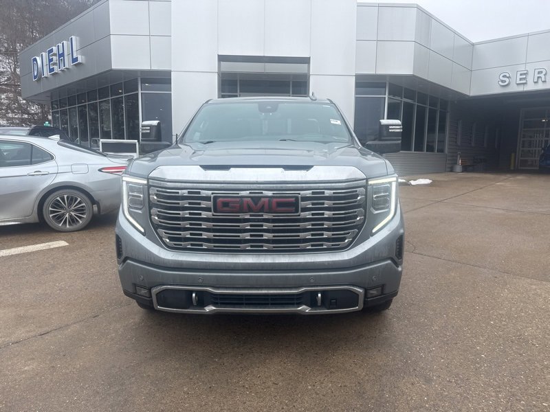 Used 2024 GMC Sierra 1500 Denali w/ Technology Package image 2