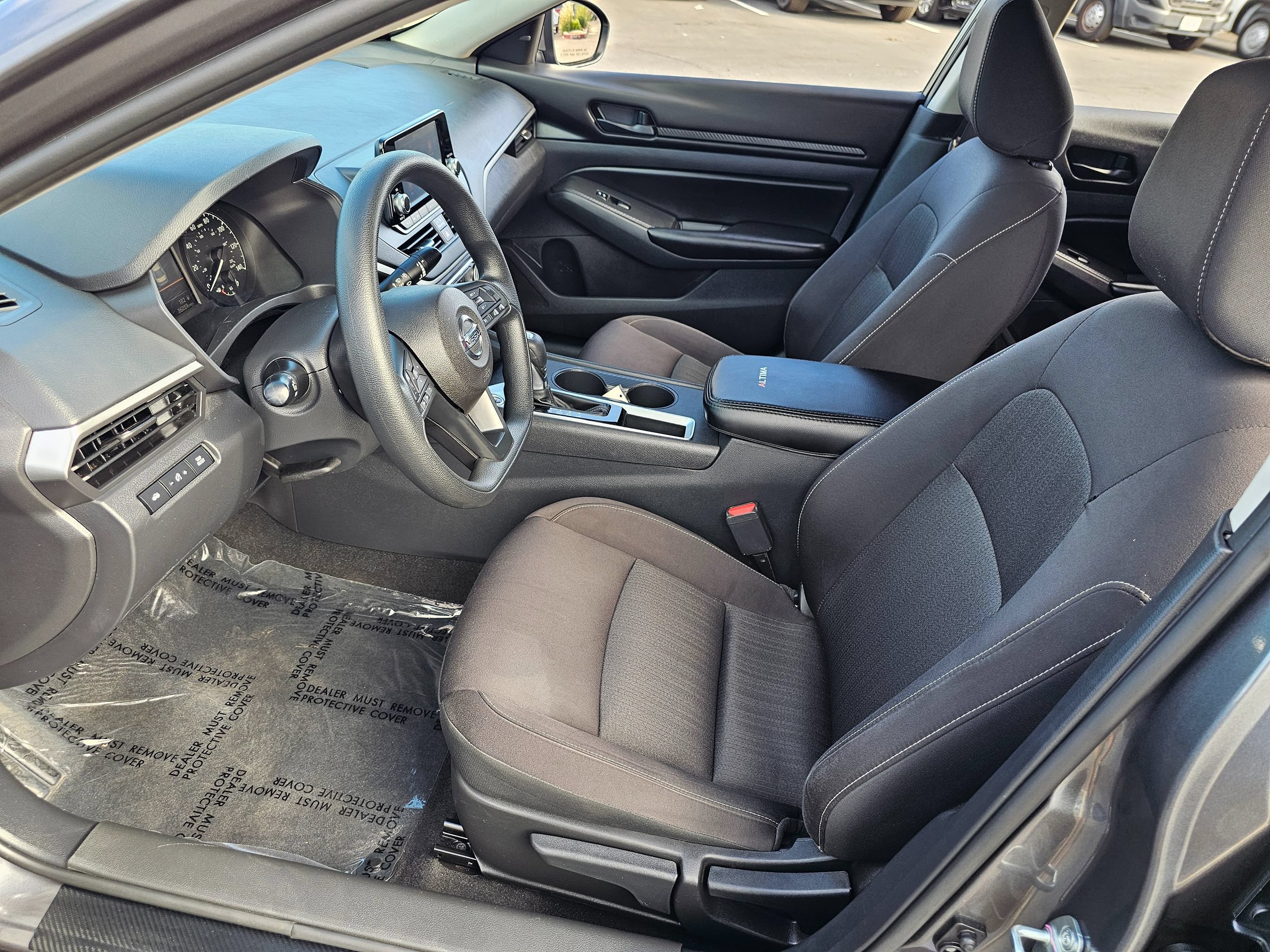 Used 2023 Nissan Altima 2.5 S FWD image 16